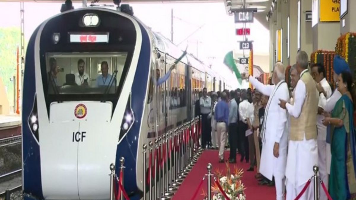 PM Modi Flags Off New Vande Bharat Express; Check Routes, Ticket Prices ...